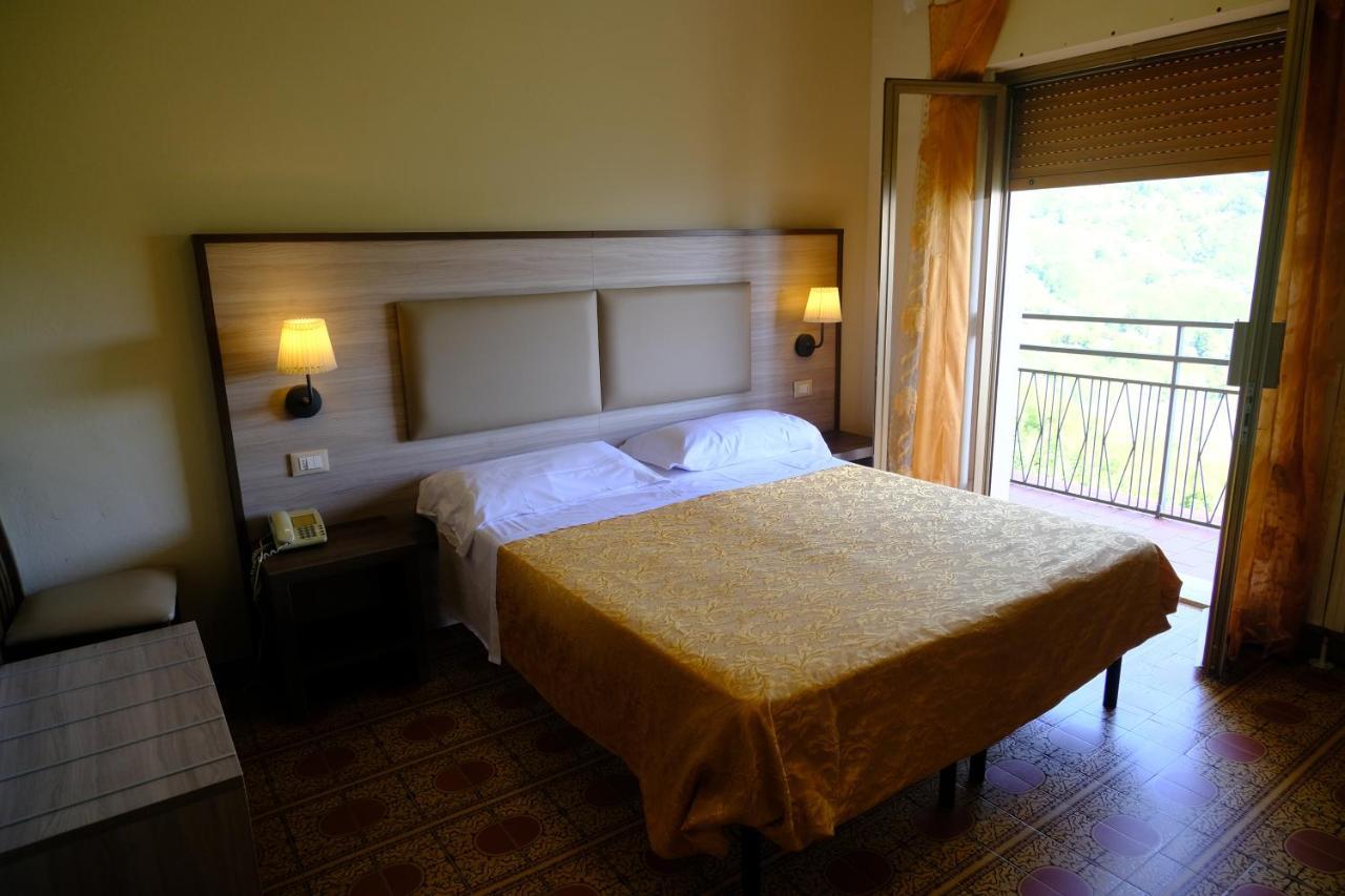 Aparthotel Amelia Dream View Momigno Ngoại thất bức ảnh
